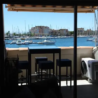 Confort sur le port