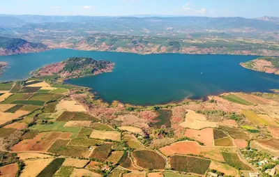 an aerial view of a lake in a valley at 2 Bedroom Cozy Home In Saint-Laurent-De-La-Ca in Saint-Laurent-de-la-Cabrerisse