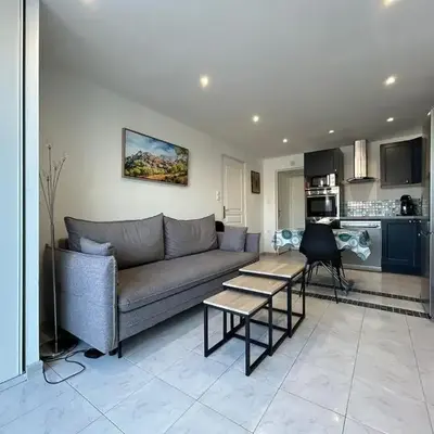 Le Montille - Appartement face au Port - Climatisation et Wifi