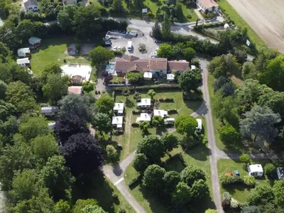 an aerial view of a house with a park at Chalet Confortable avec Terrasse - 5 pers - API-1-52-1957 in Pamiers