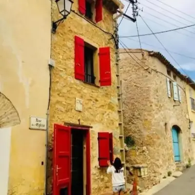 Jolie maison village 4 couchages &Terrasse à Fitou