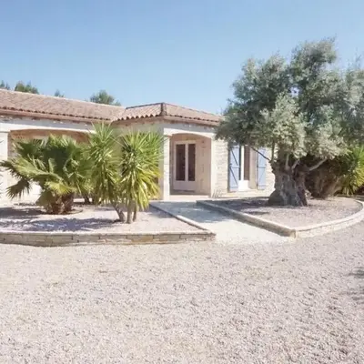 Stunning Home In Ferrals Les Corbières